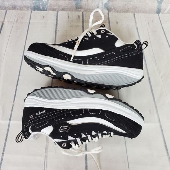 skechers shape ups size 7